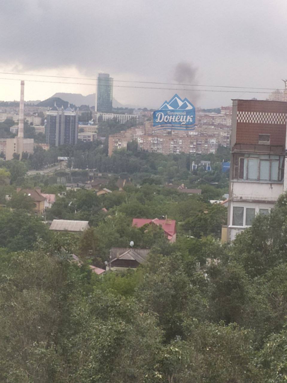 У Донецьку пролунали вибухи