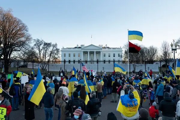 США продовжили тимчасовий захист для українців на півтора роки