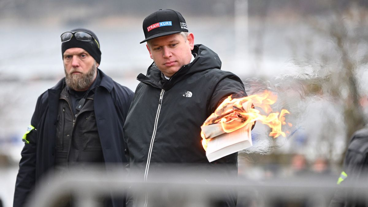 В Дании запретят публично сжигать