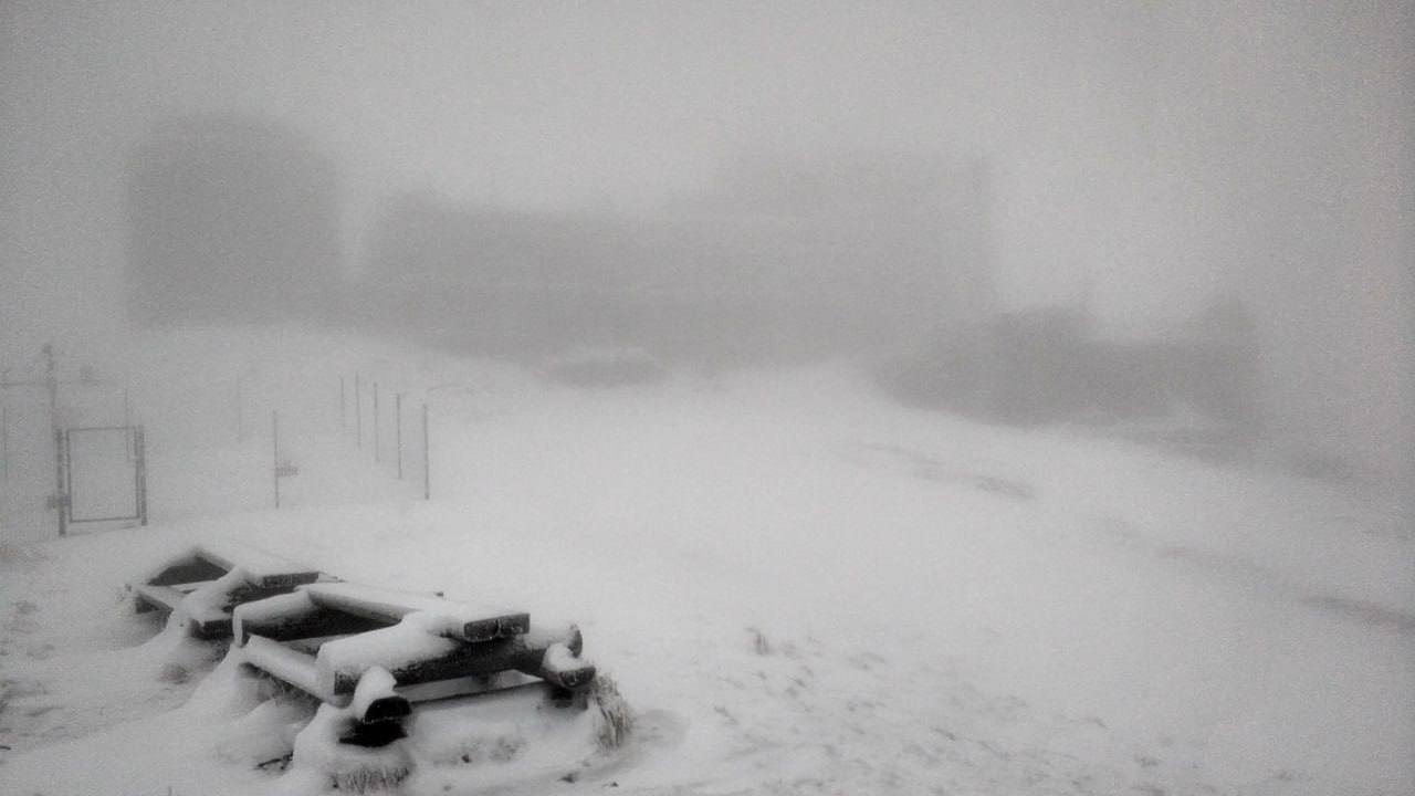В Україні падає сніг, — Чорногірський гірський пошуково-рятувальний пост